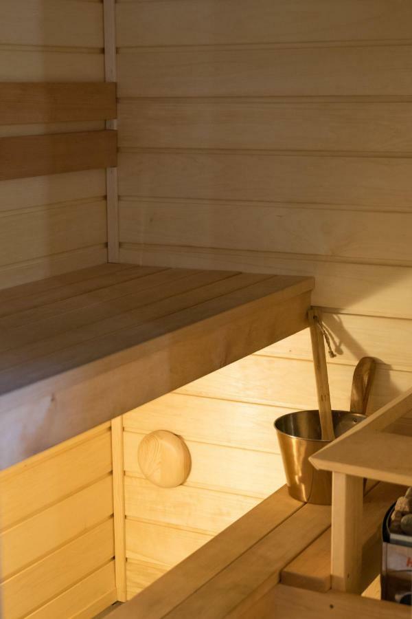 Liisupesa Apartment With Sauna And Garden Parnu Ngoại thất bức ảnh
