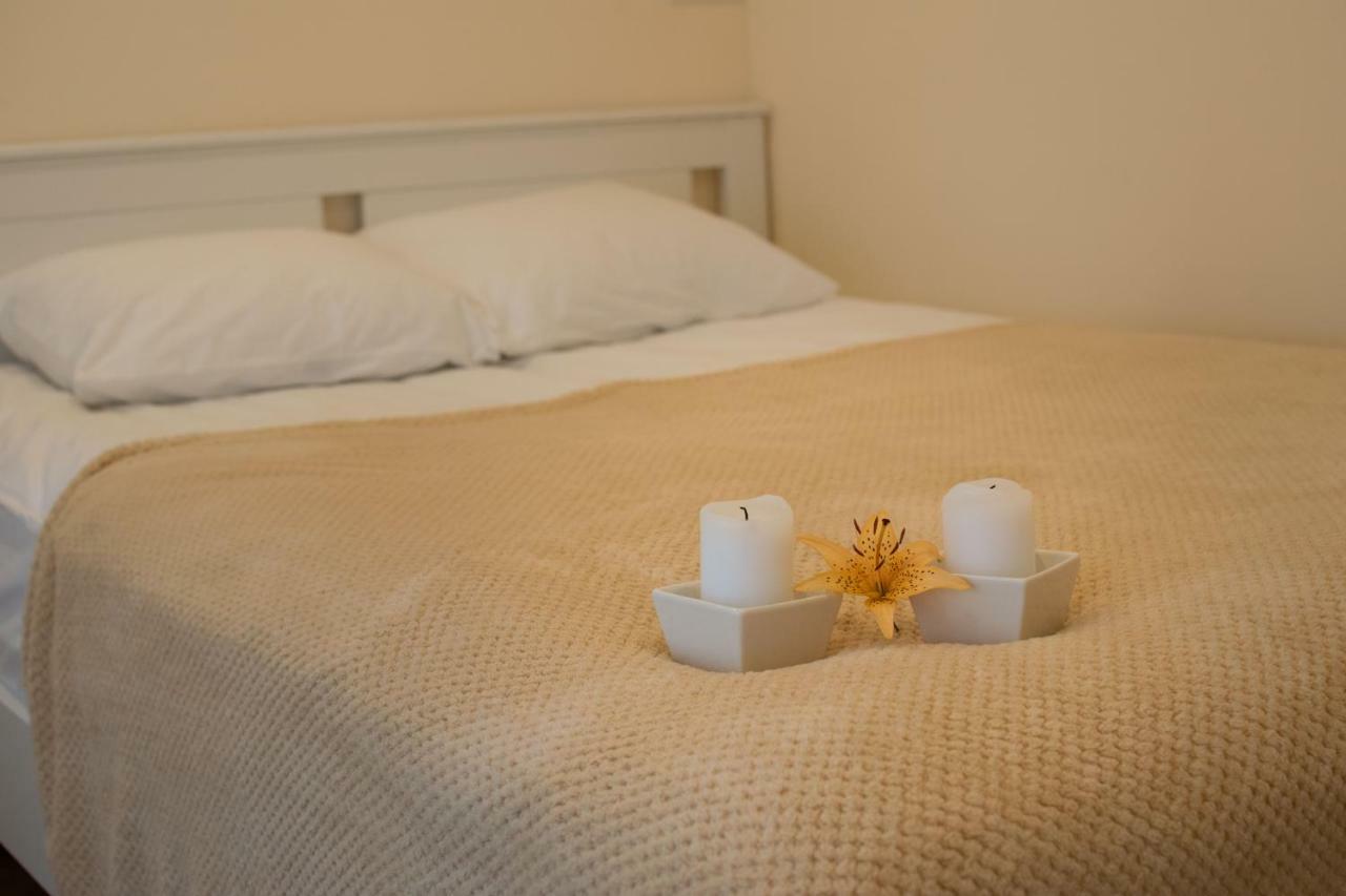 Liisupesa Apartment With Sauna And Garden Parnu Ngoại thất bức ảnh